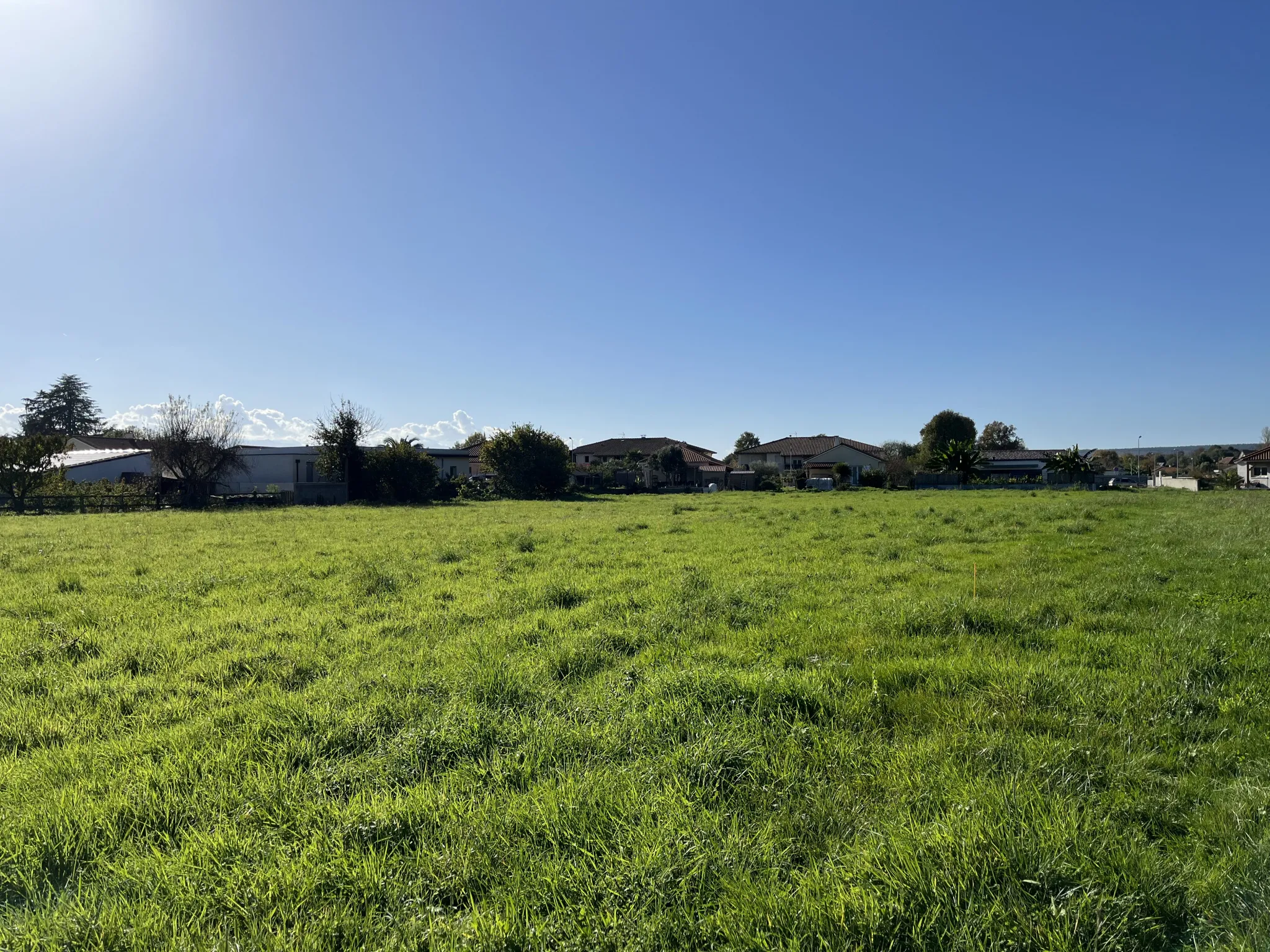 Terrain constructible à Bordères-Sur-L'Échez à vendre 