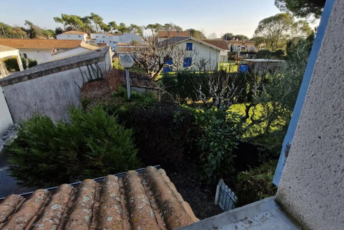 Appartement 3 pièces avec jardin à Meschers sur Gironde 