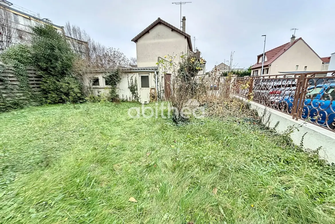 Maison 3 pièces duplex à vendre avec terrain et box à Choisy-le-Roi 