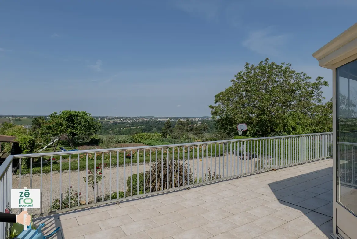 Maison de 134 m² avec terrain à Thouars 