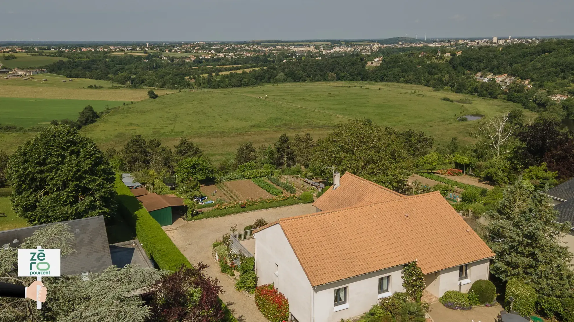 Maison de 134 m² avec terrain à Thouars 