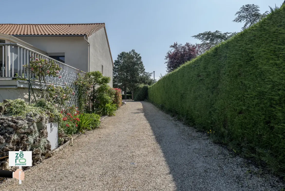 Maison de 134 m² avec terrain à Thouars 