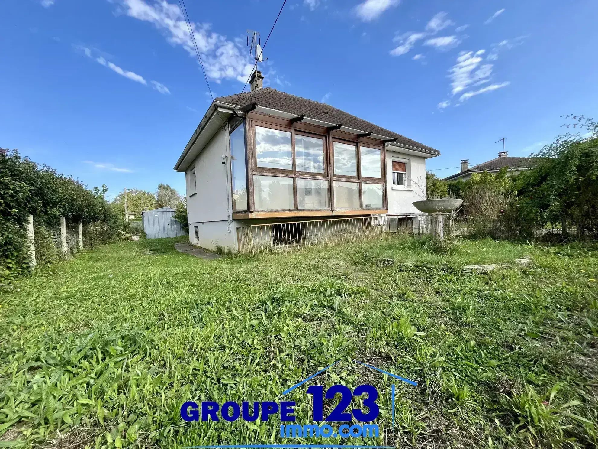 Pavillon des années 60 à vendre à Pontigny - 128 900 € 