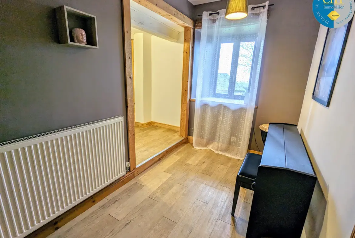 À vendre : Belle longère 166 m² à Paimpont (35) 