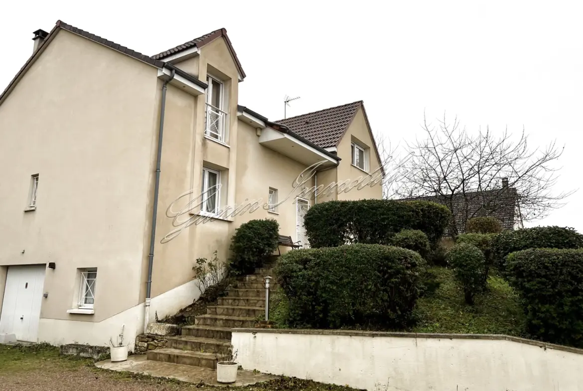 Pavillon spacieux à vendre à Nevers, 180 m2 