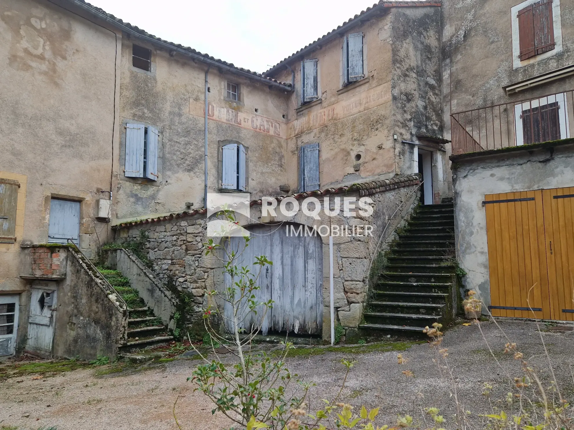 Vallée de la Sorgue : Maison de village 94 m² à rénover 