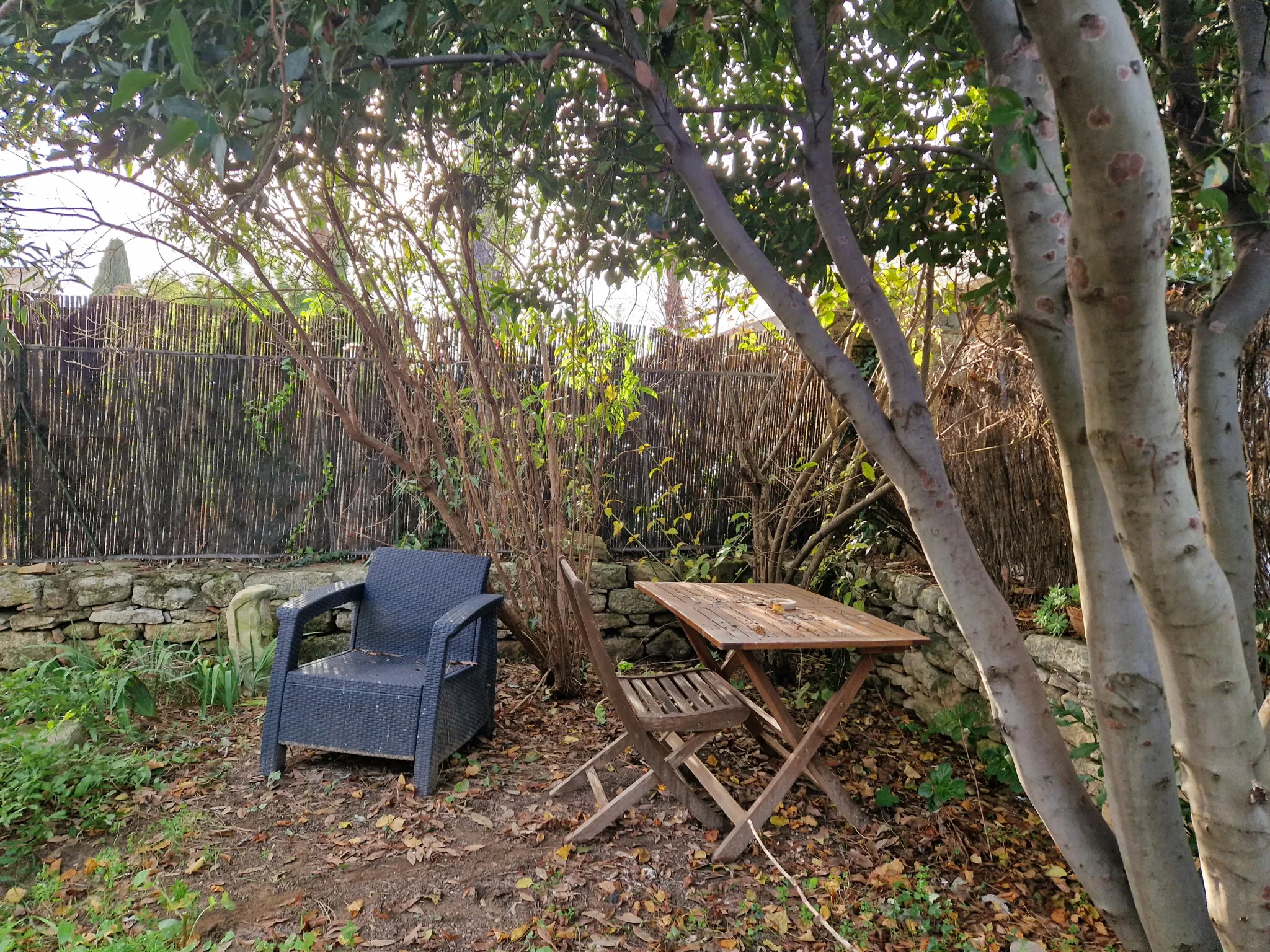 Maison de village à vendre à Aujargues avec jardin et terrasse 