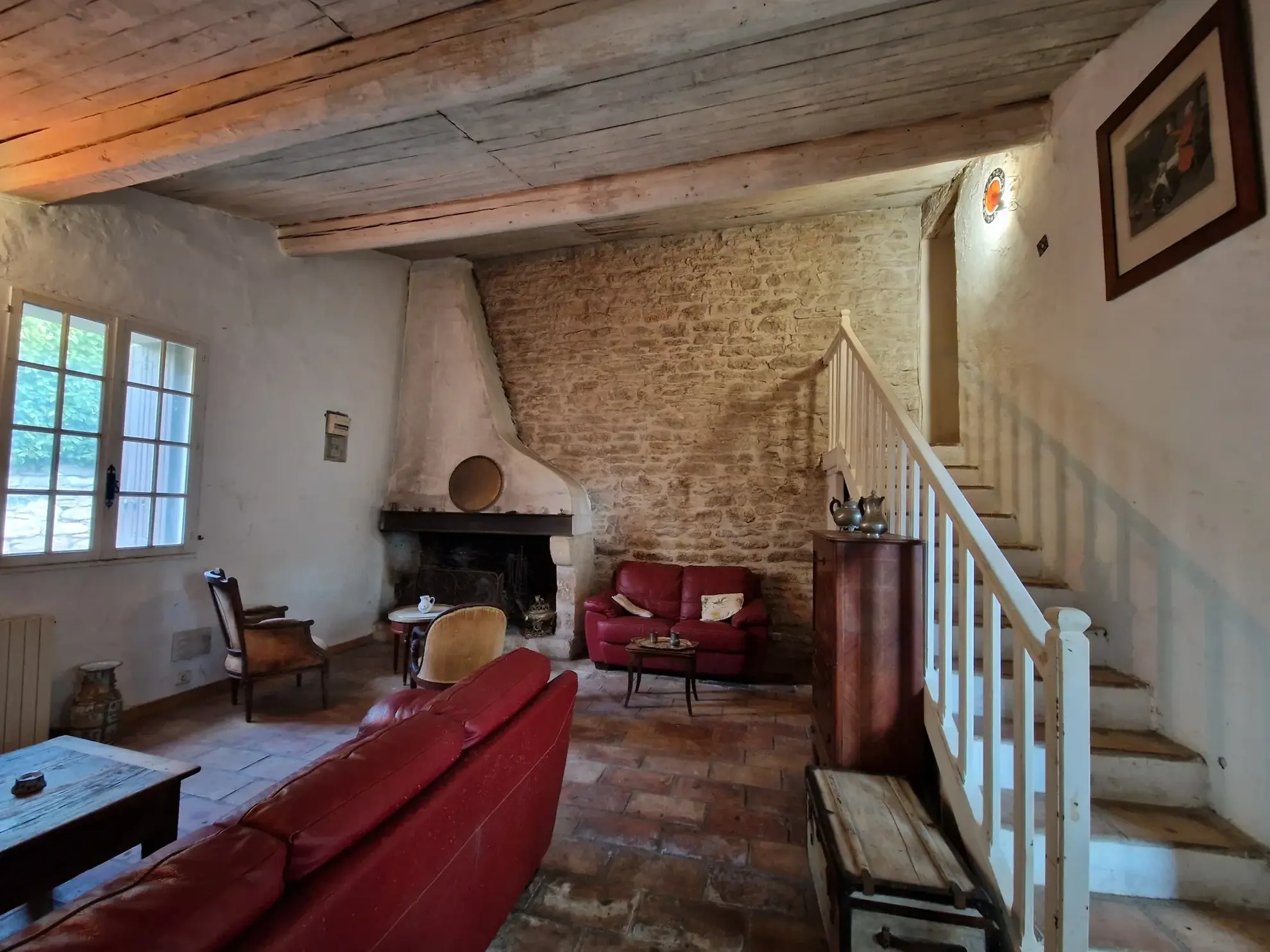 Maison de village à vendre à Aujargues avec jardin et terrasse 