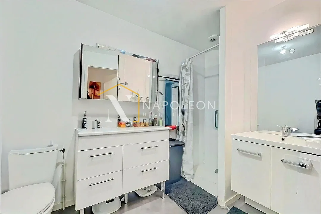 À vendre : Appartement T3 avec terrasses et parking à Loos 