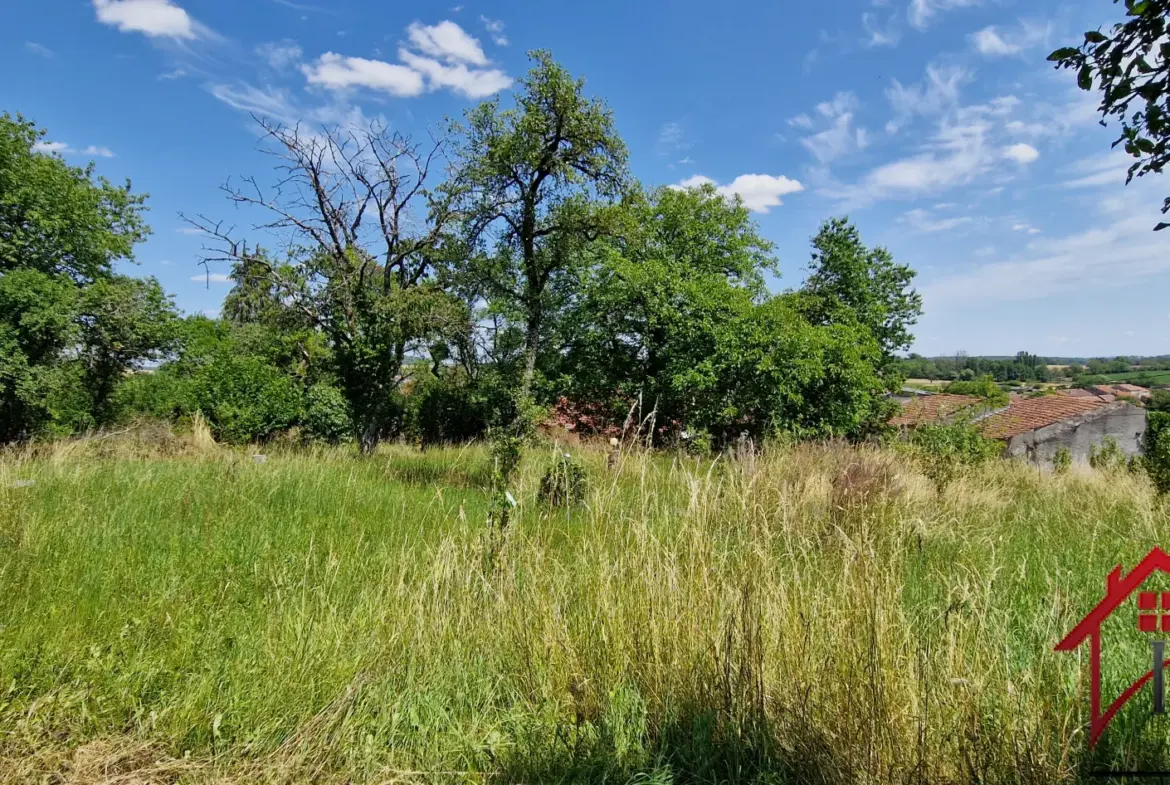 Maison de village meublée à Voisey - 98 000 euros 