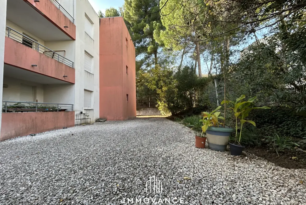 Appartement trois pièces en rez-de-chaussée à Montpellier, vendu loué 