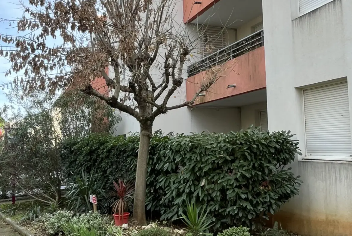 Appartement trois pièces en rez-de-chaussée à Montpellier, vendu loué 