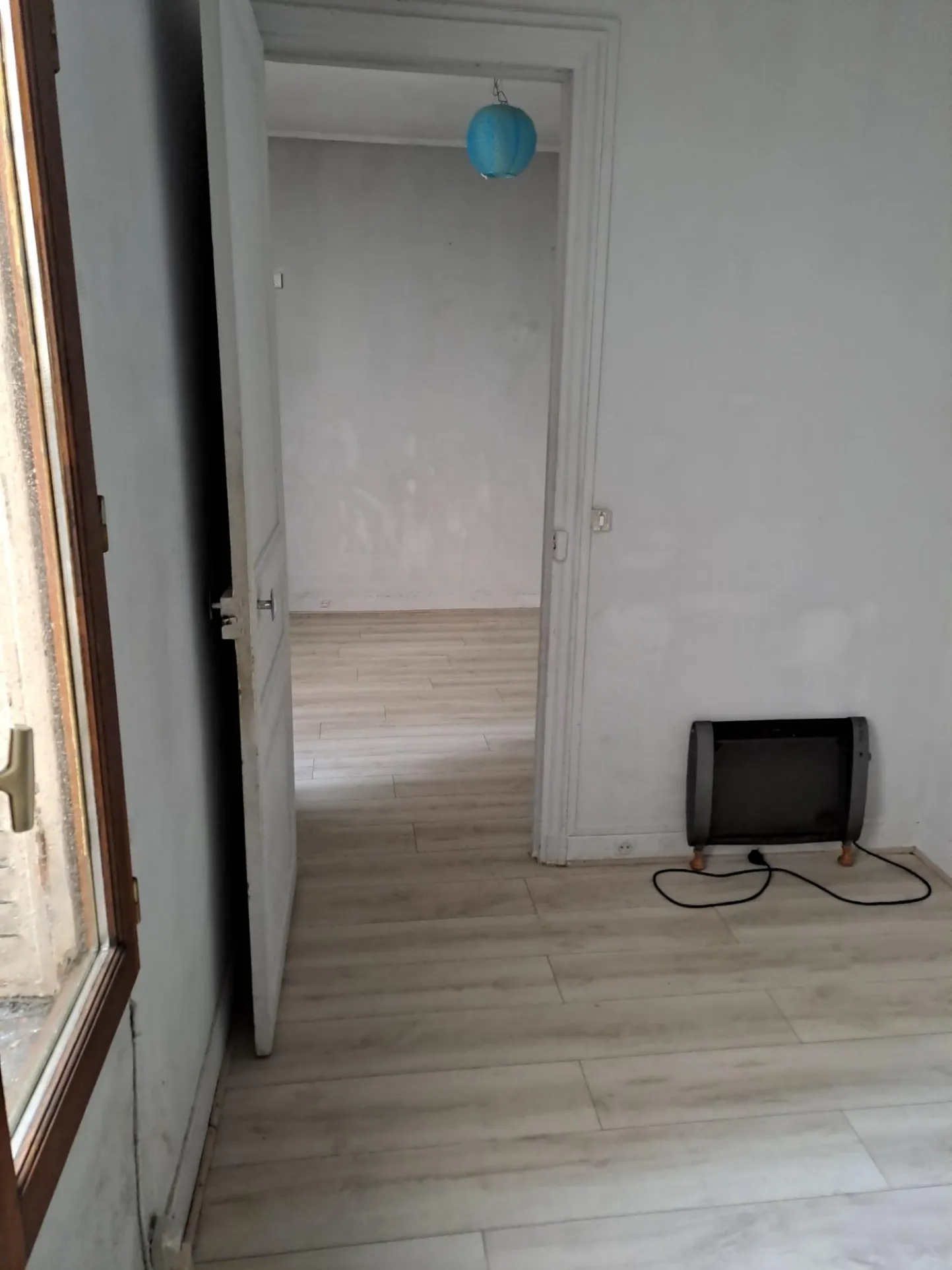 Appartement T2 à rénover à St Lambert, 25 m², Paris 