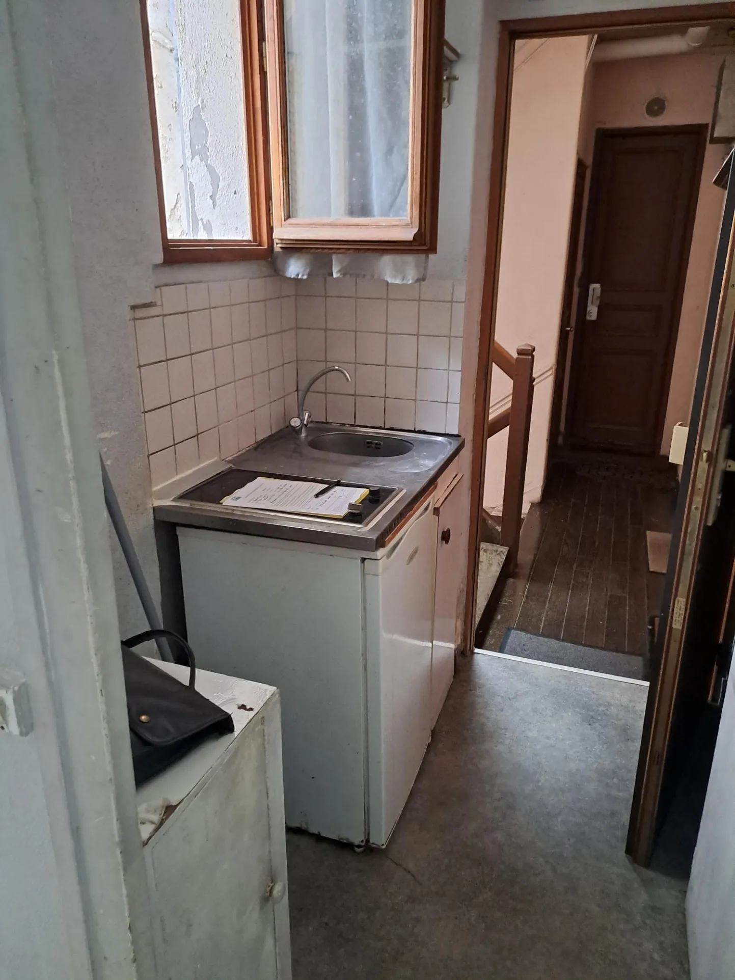 Appartement T2 à rénover à St Lambert, 25 m², Paris 