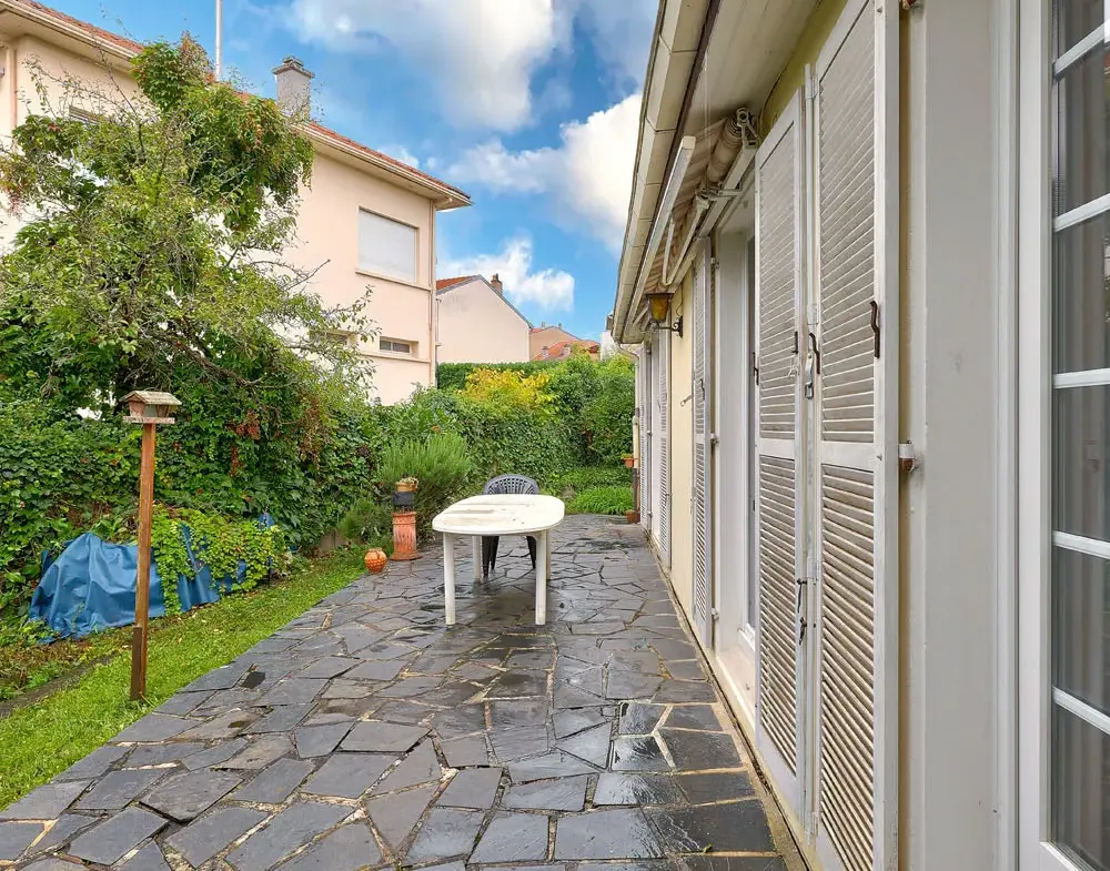 Maison Balency 1971 avec Jardin et Garage à Saint-Max - Exclusivité 