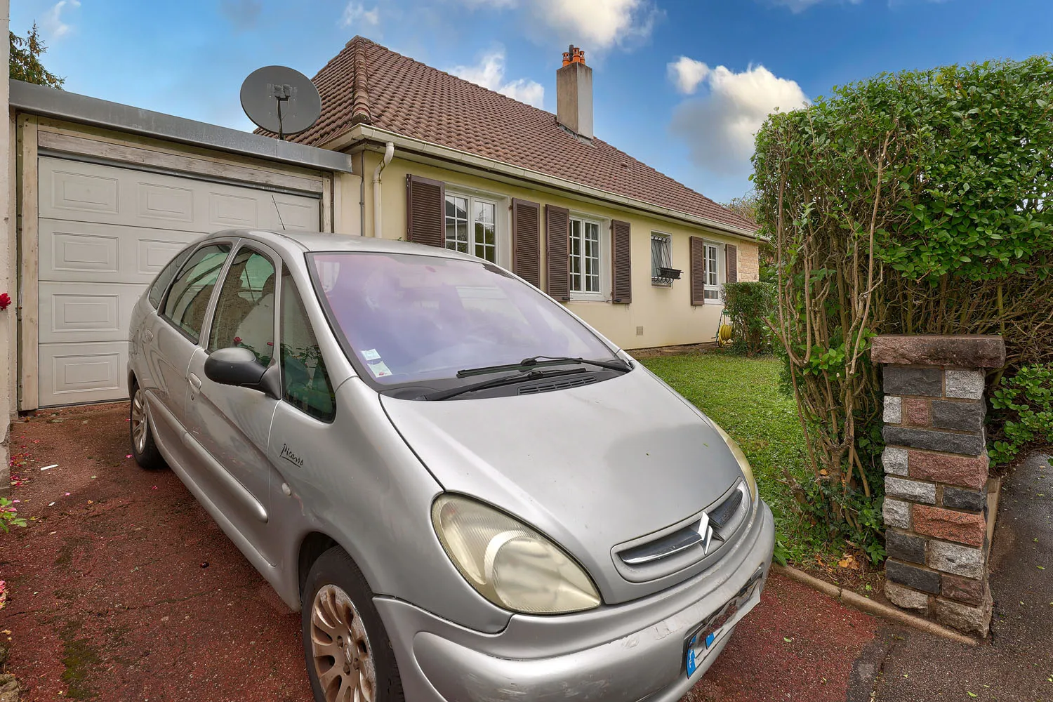 Maison Balency 1971 avec Jardin et Garage à Saint-Max - Exclusivité 