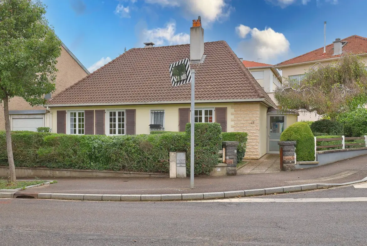 Maison Balency 1971 avec Jardin et Garage à Saint-Max - Exclusivité 