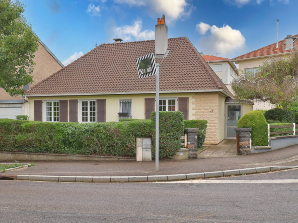 Maison Balency 1971 avec Jardin et Garage à Saint-Max - Exclusivité