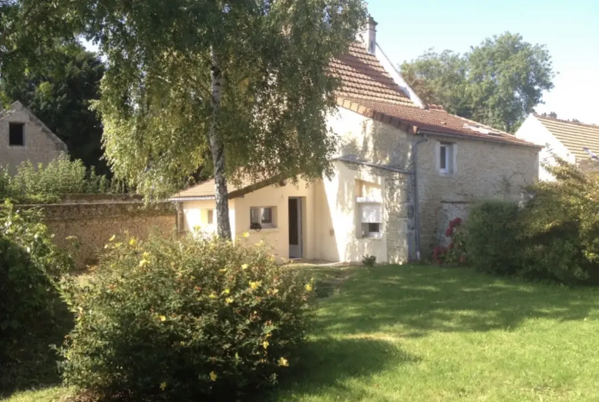 Charmante Maison en pierres à 10 minutes de Caen et de la mer 