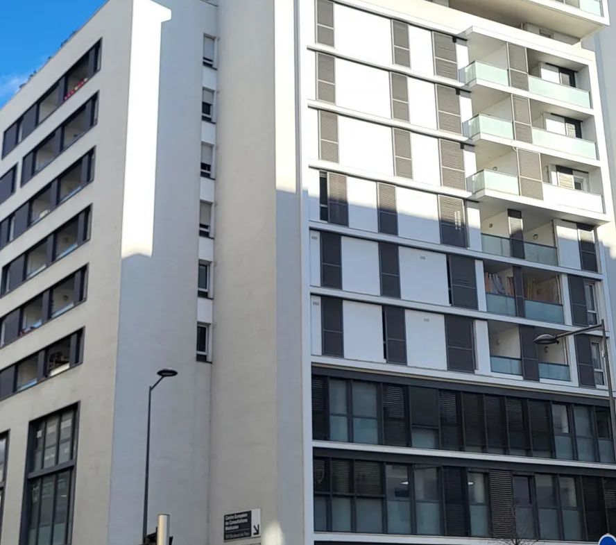 À vendre : Appartement T2 + Terrasse à Marseille 