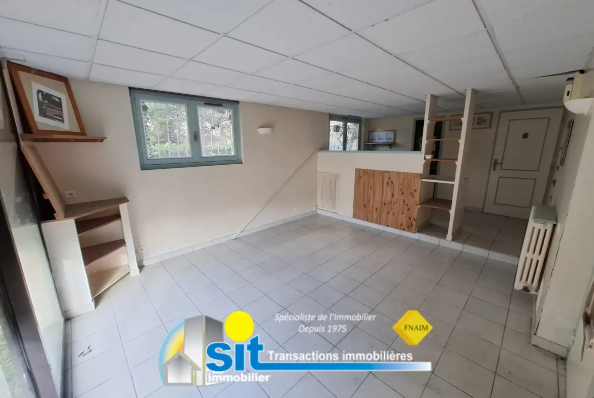 Maison avec studio indépendant à Vernioz - 259 000 € 