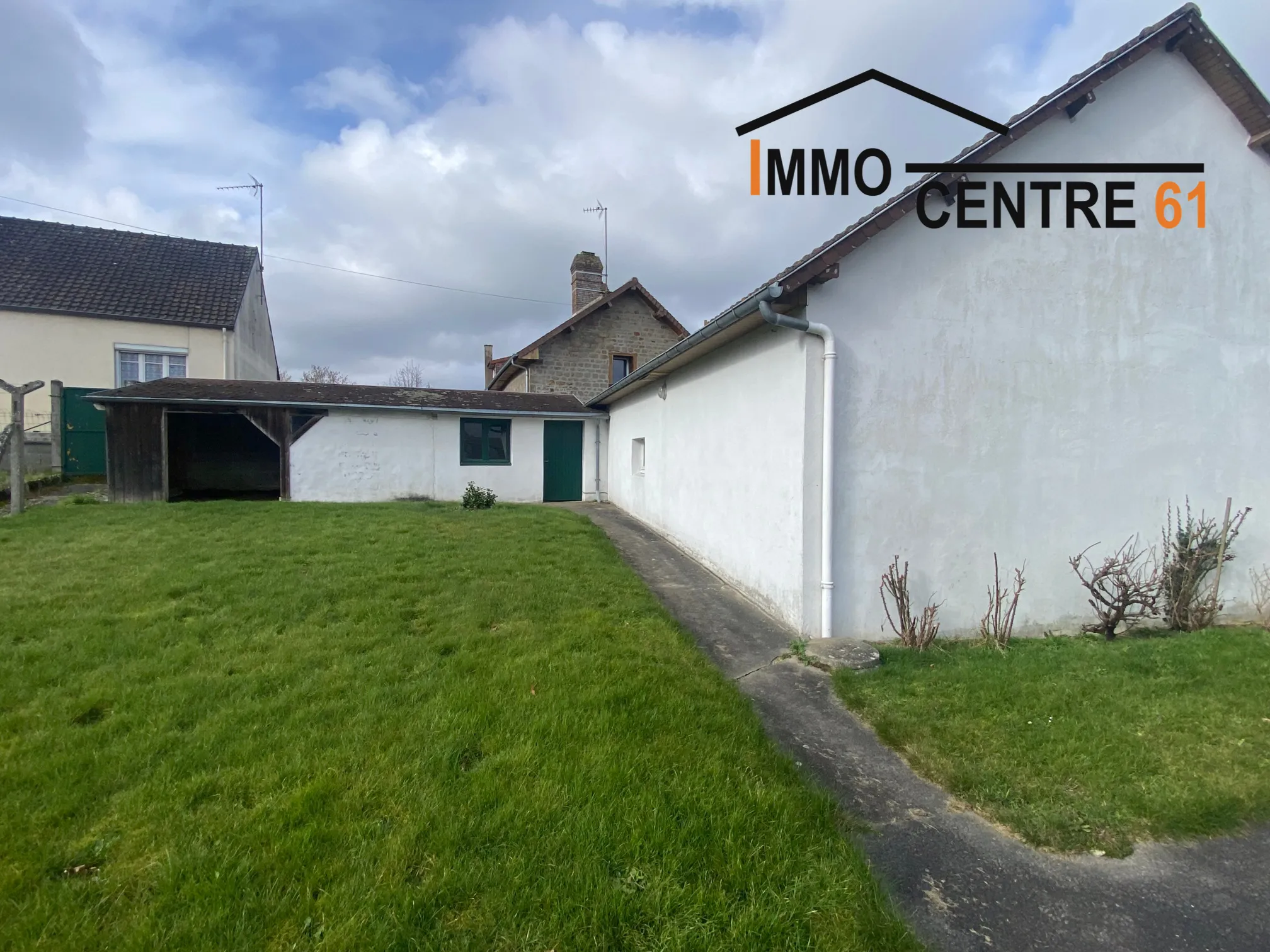 Maison de 135 m² avec véranda et double garage à La Ferté Macé 