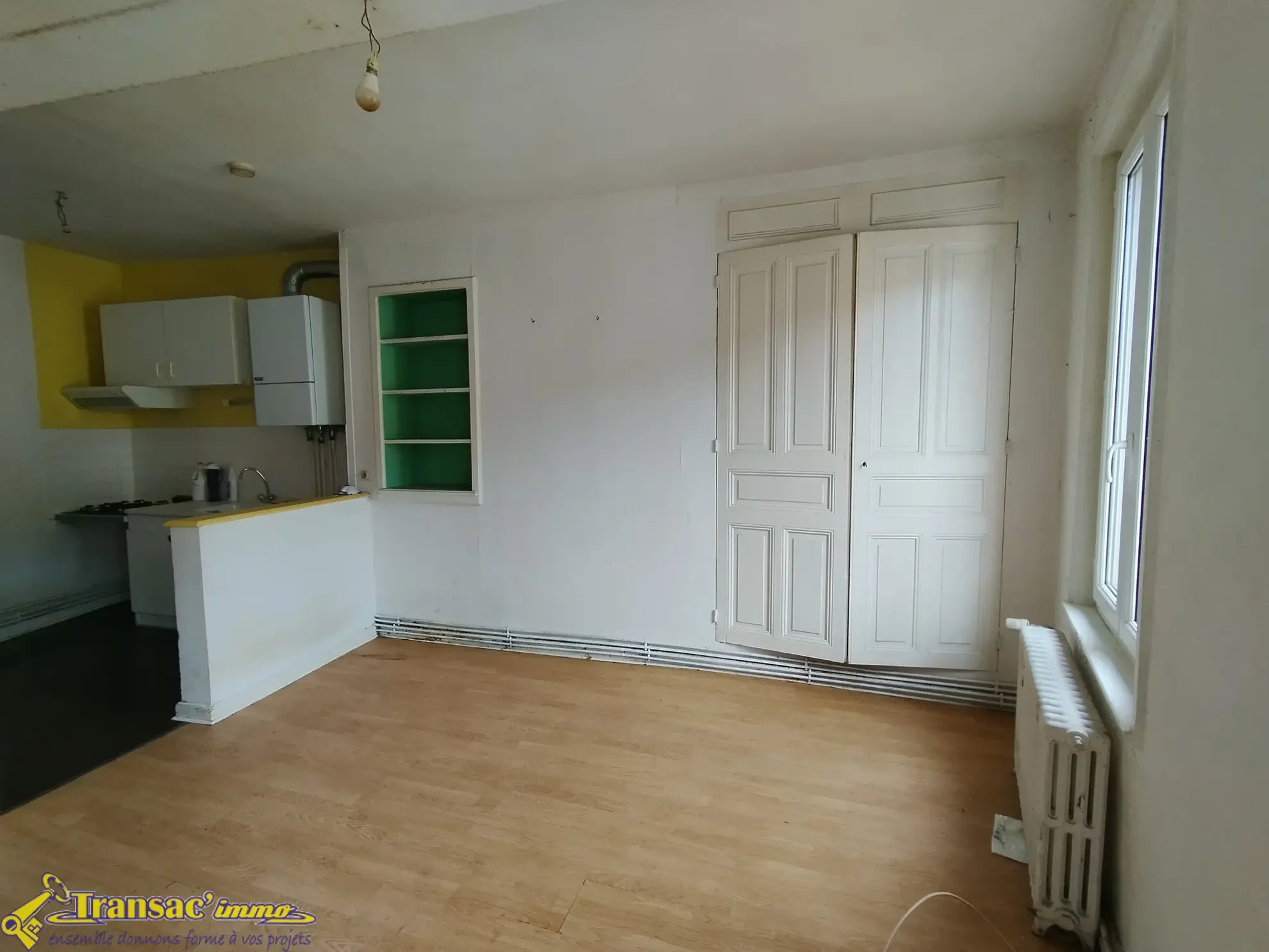 À vendre : Immeuble à Thiers avec 5 appartements et garage 