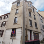 À vendre : Immeuble à Thiers avec 5 appartements et garage