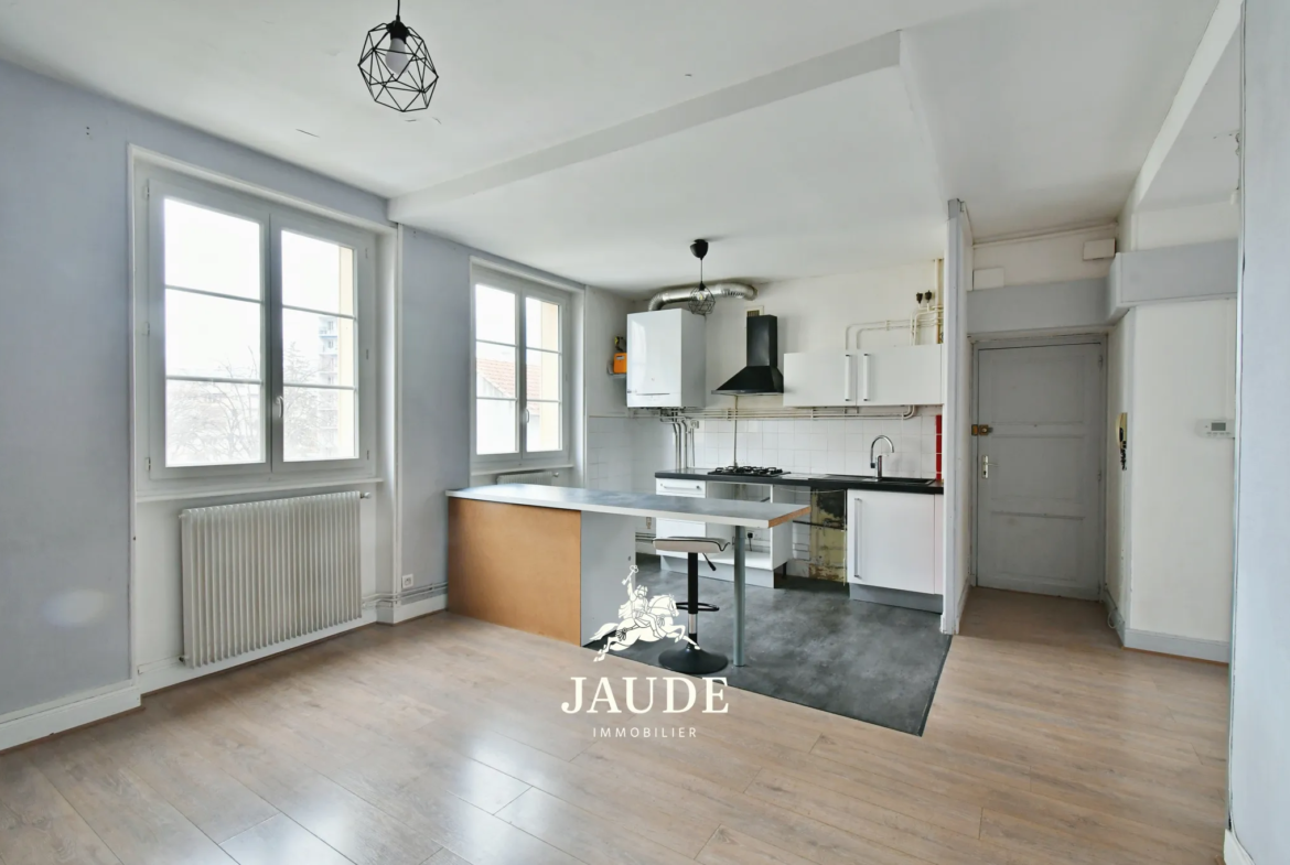 Vente appartement F3 de 53 m² à Chamalières 