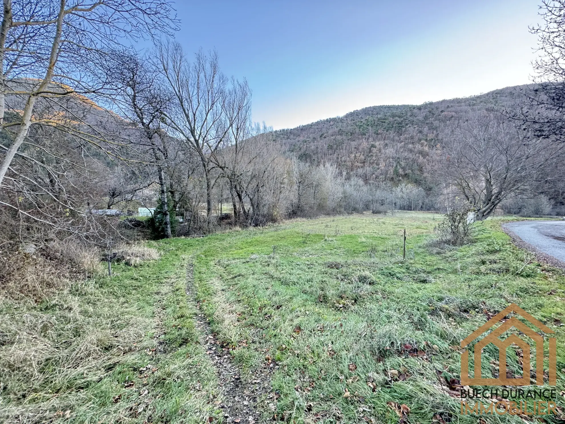 Terrain constructible de 1710 m² à vendre à Le Saix (Hautes-Alpes) 