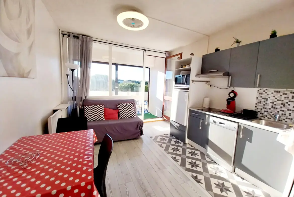 Appartement T1 avec vue sur le Parc Charles de Gaulle à Balaruc-les-Bains 