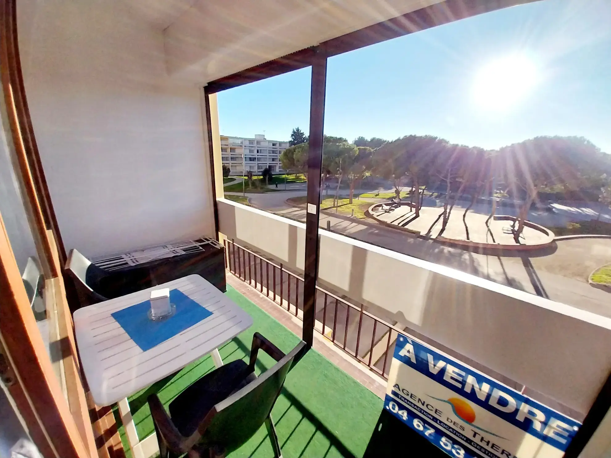 Appartement T1 avec vue sur le Parc Charles de Gaulle à Balaruc-les-Bains 