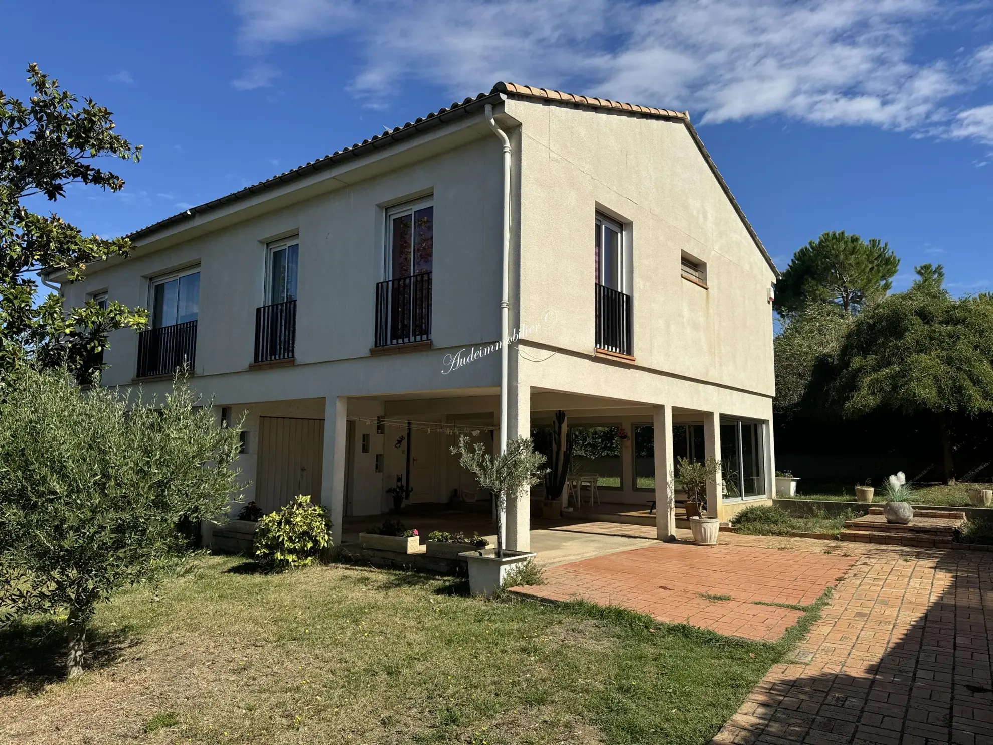 Maison avec jardin et garage à Limoux 