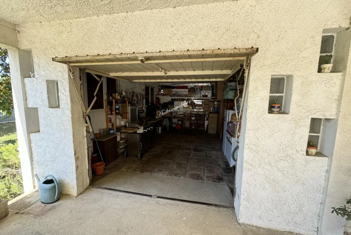 Maison avec jardin et garage à Limoux 