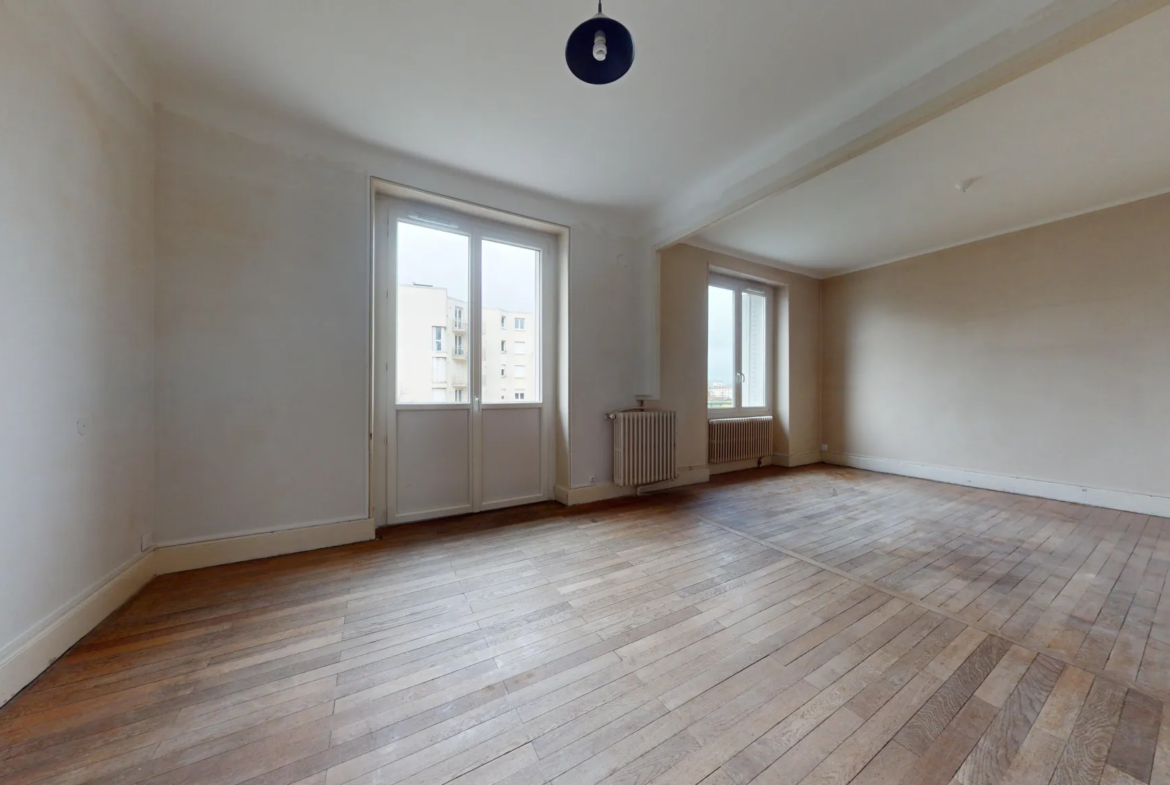 Appartement 4 pièces 76 m² à Montjoux, Besançon 