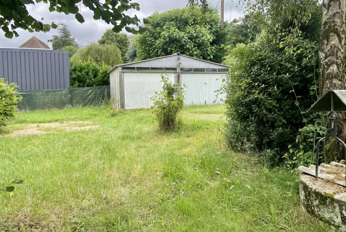 Ensemble de 2 maisons à vendre à Saint-Hilaire-de-Court 