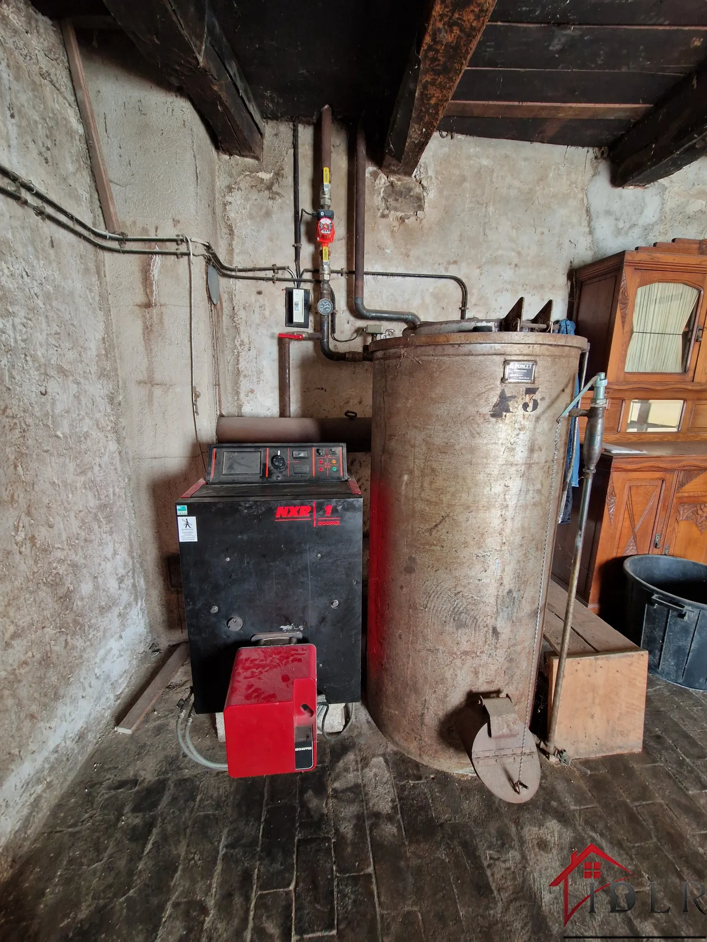 Maison de caractère à vendre à Tollaincourt avec grand potentiel 