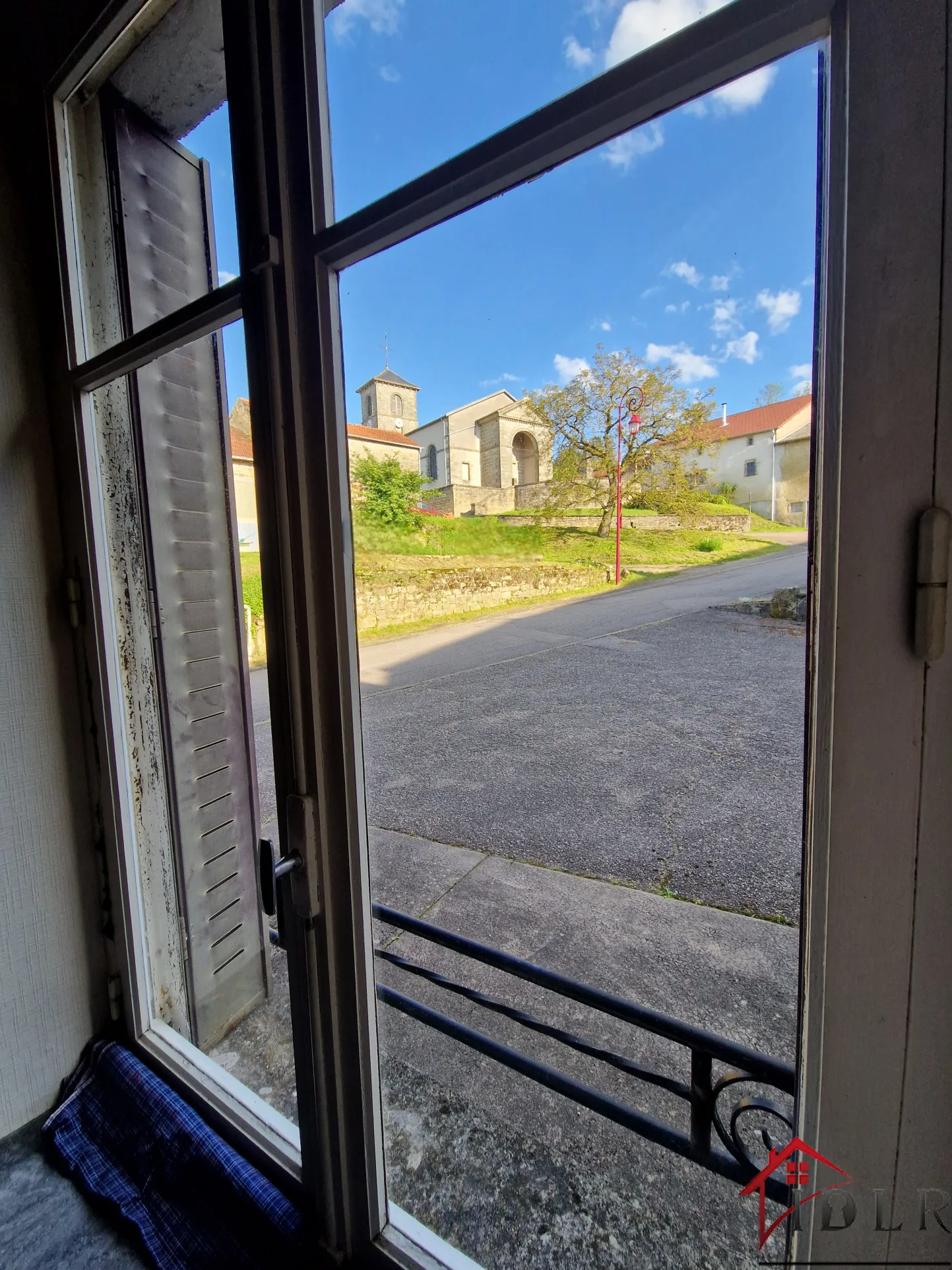 Maison de caractère à vendre à Tollaincourt avec grand potentiel 