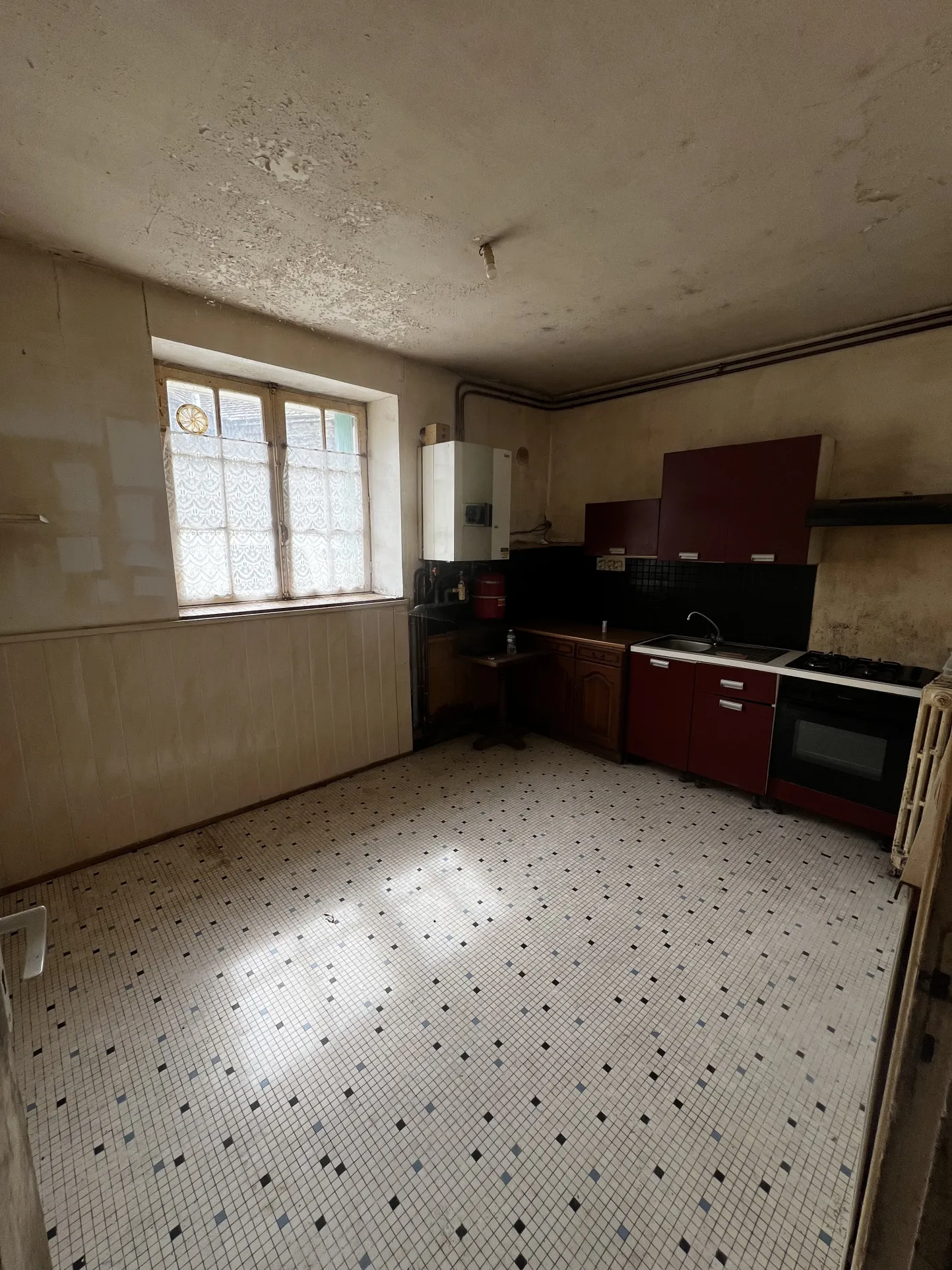 Immeuble de 272 m² à vendre à Sizun 