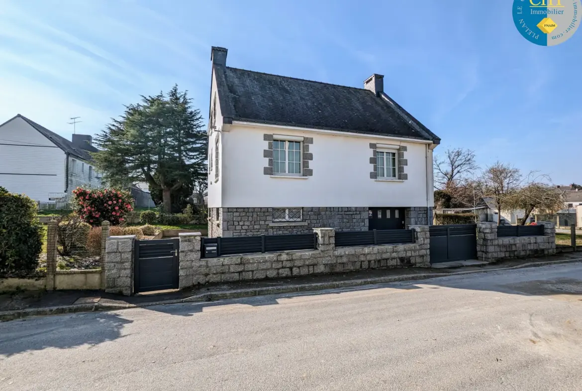 Maison à acheter dans le centre-ville de Guer (56) 