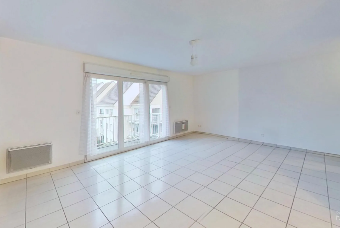 Appartement 3 pièces avec balcon et deux places de parking à Douvres la Délivrande 