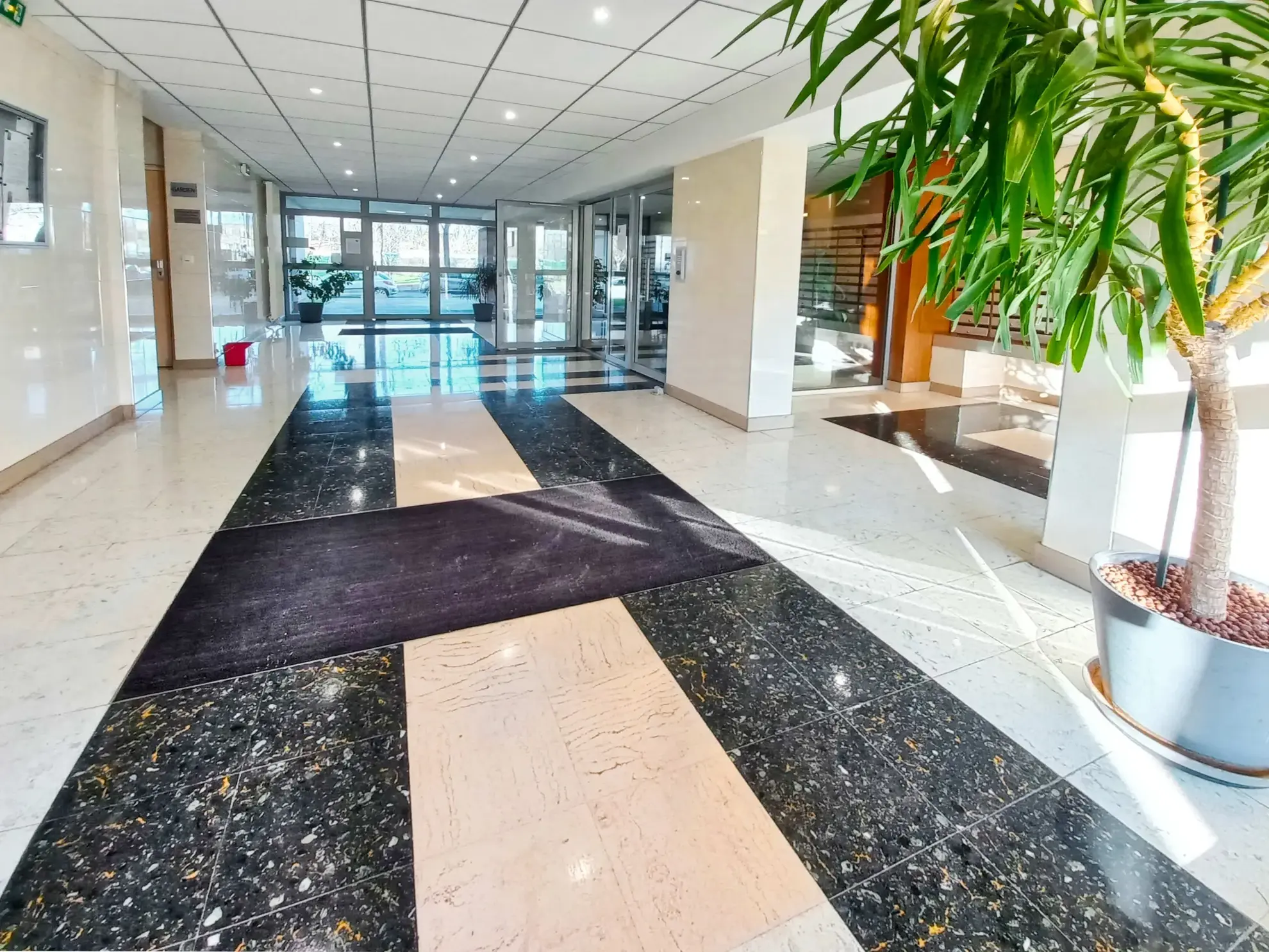 Vente d'un grand studio à Créteil avec vue dégagée 