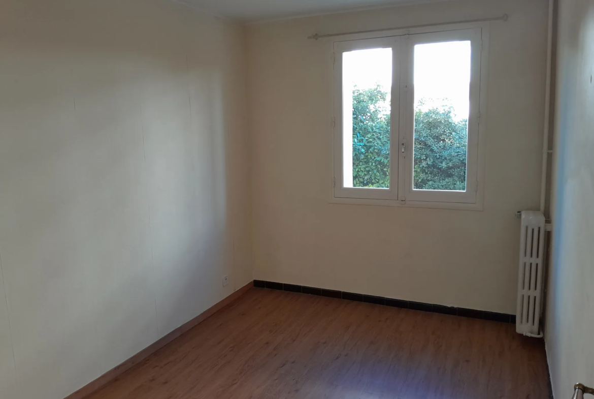 Toulon Brunet - Appartement T2 de 45 m² avec loggia et cave à vendre 