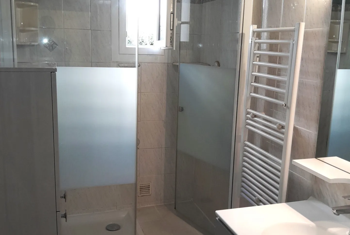 Toulon Brunet - Appartement T2 de 45 m² avec loggia et cave à vendre 