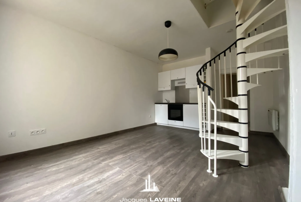 Vente Appartement 2 pièces en Duplex à Metz Hypercentre 