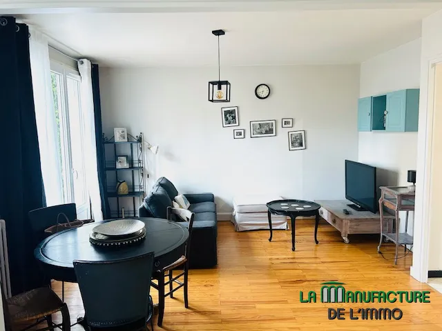 Appartement F2 rénové avec cave et séchoir à Montplaisir, Saint-Étienne 