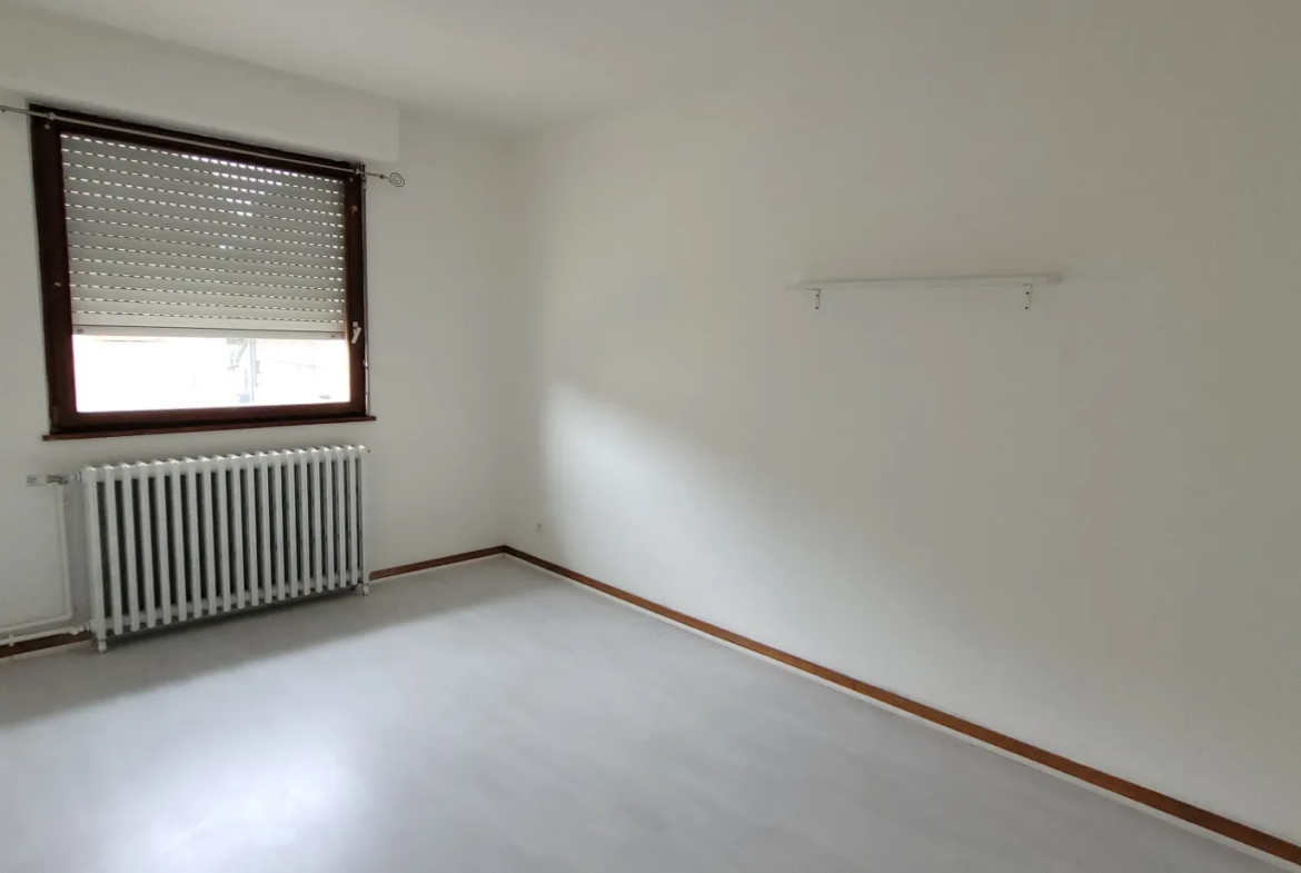 Bel appartement F5 de 116 m² à Audun Le Roman avec terrasse 