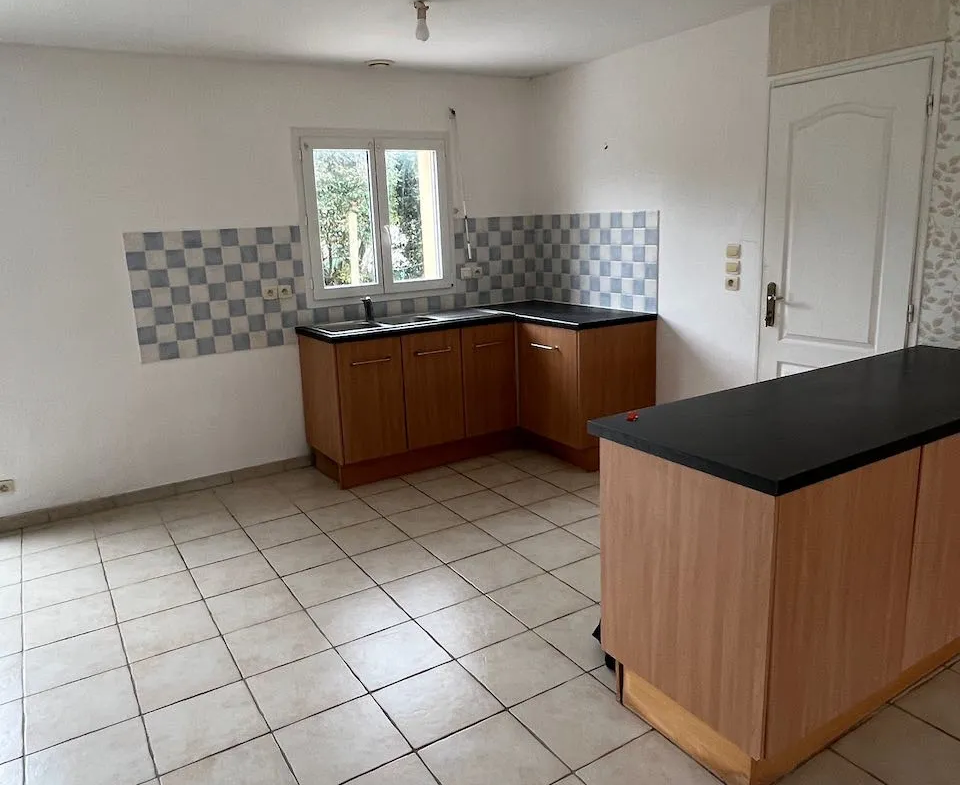 À vendre : Maison de plain-pied à Saint Aubin la Plaine 