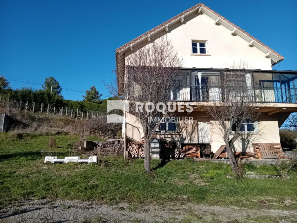 Maison T4 à vendre à Millau avec vue dégagée