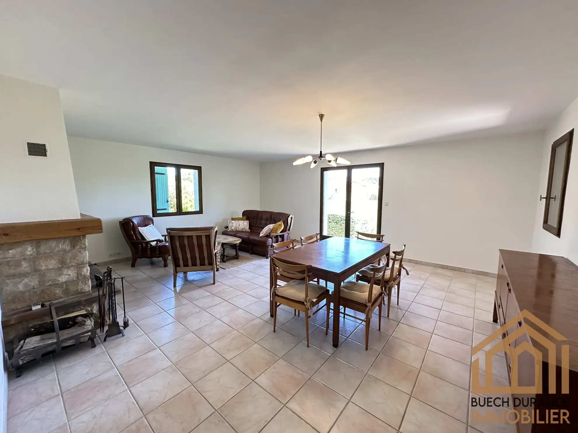 Villa traditionnelle de 5 pièces à Laragne-Monteglin - 299000 EUR 